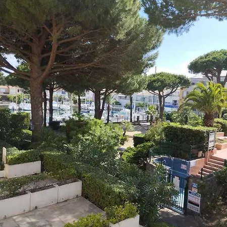 4 Couchages Avec Piscine D'ete Vue Port Agde